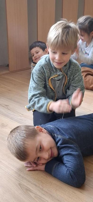 zajęcia gimnastyczne w przedszkolu